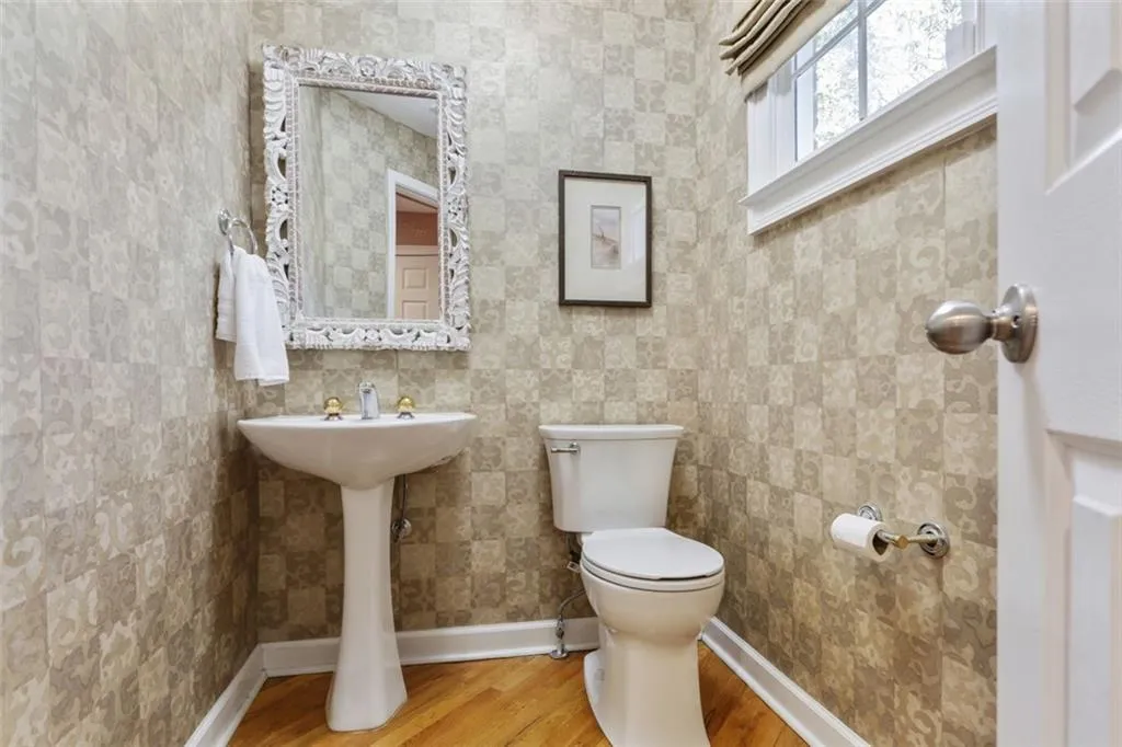 8540 Hope Mews Court, Atlanta, Georgia 30350, 2 Bedrooms Bedrooms, ,2 BathroomsBathrooms,Residential,Sold,8540 Hope Mews Court,6957340