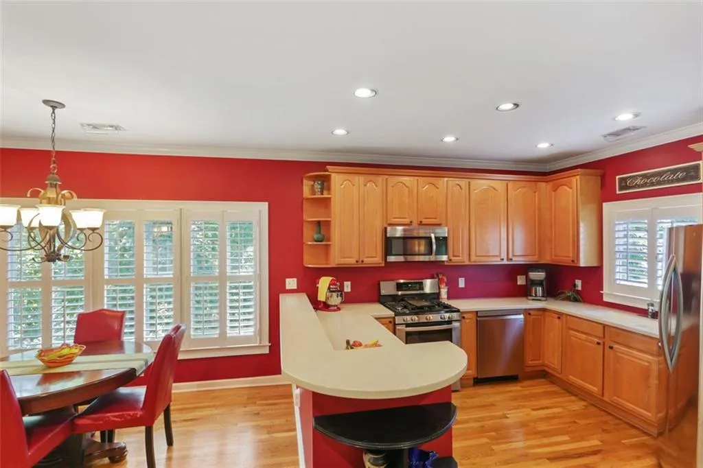 8540 Hope Mews Court, Atlanta, Georgia 30350, 2 Bedrooms Bedrooms, ,2 BathroomsBathrooms,Residential,Sold,8540 Hope Mews Court,6957340