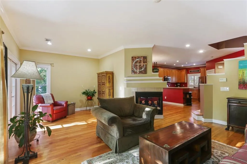 8540 Hope Mews Court, Atlanta, Georgia 30350, 2 Bedrooms Bedrooms, ,2 BathroomsBathrooms,Residential,Sold,8540 Hope Mews Court,6957340