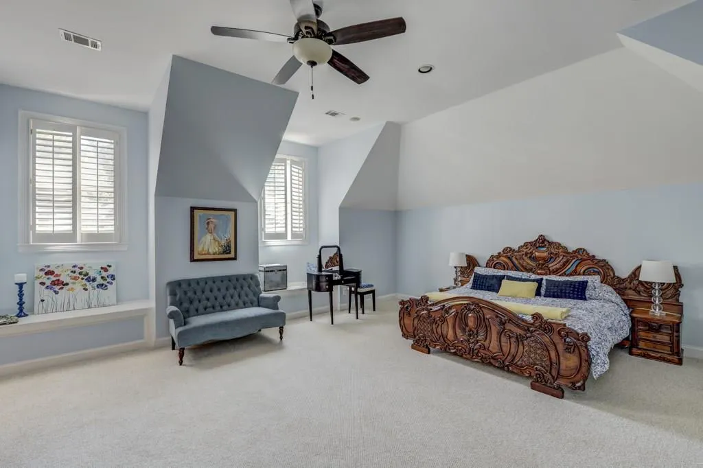 735 Brookwoods Trace, Sandy Springs, Georgia 30342, 5 Bedrooms Bedrooms, ,6 BathroomsBathrooms,Residential,Sold,735 Brookwoods Trace,5870409