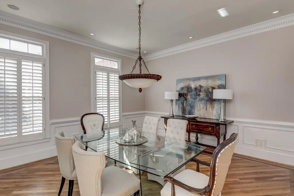 735 Brookwoods Trace, Sandy Springs, Georgia 30342, 5 Bedrooms Bedrooms, ,6 BathroomsBathrooms,Residential,Sold,735 Brookwoods Trace,5870409