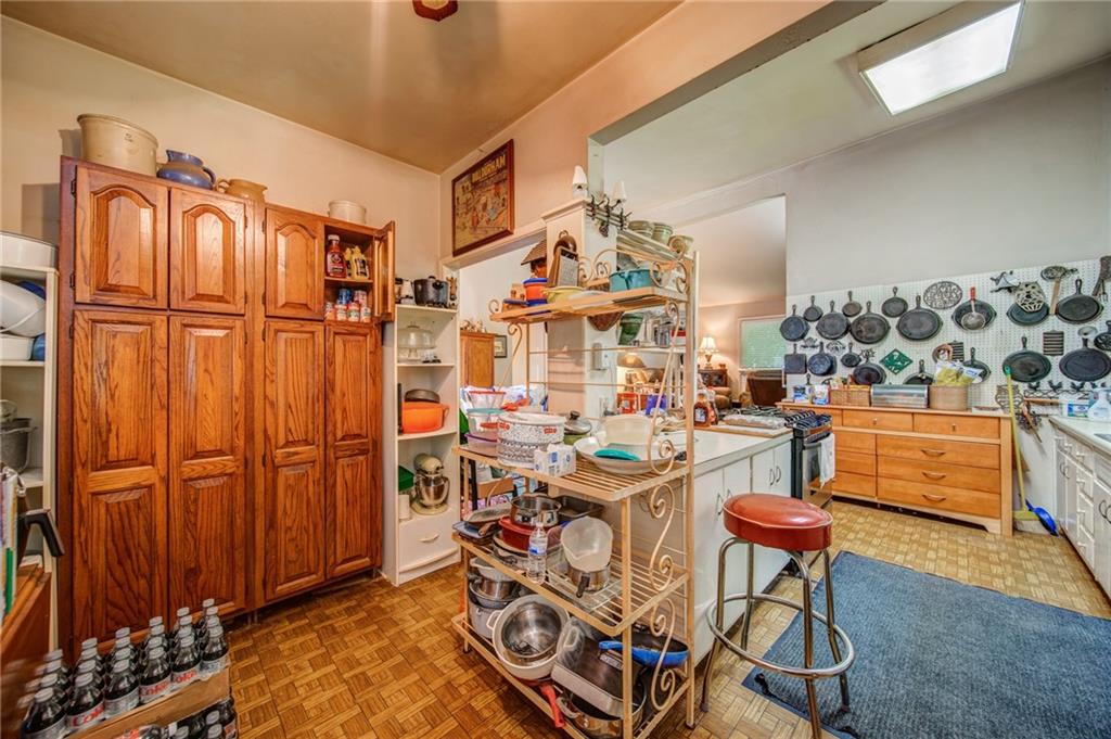 265 Brook Drive, Sandy Springs, Georgia 30328, 3 Bedrooms Bedrooms, ,2 BathroomsBathrooms,Residential,Sold,265 Brook Drive,7265384