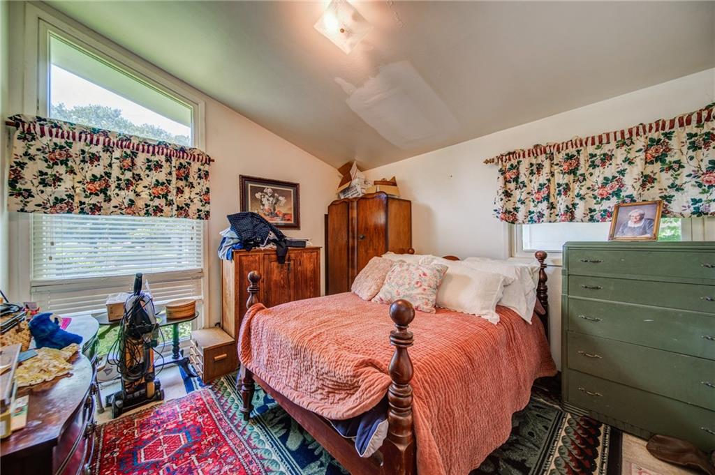 265 Brook Drive, Sandy Springs, Georgia 30328, 3 Bedrooms Bedrooms, ,2 BathroomsBathrooms,Residential,Sold,265 Brook Drive,7265384