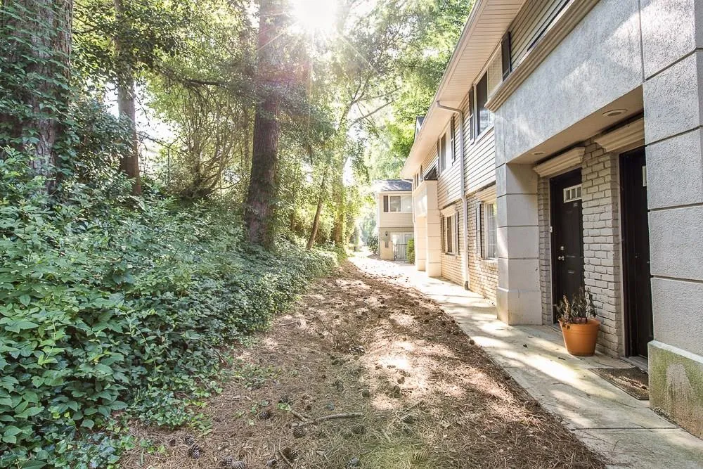 6940 Roswell Road Unit 20d, Atlanta, Georgia 30328, 2 Bedrooms Bedrooms, ,1 BathroomBathrooms,Residential,Sold,6940 Roswell Road Unit 20d,5709530