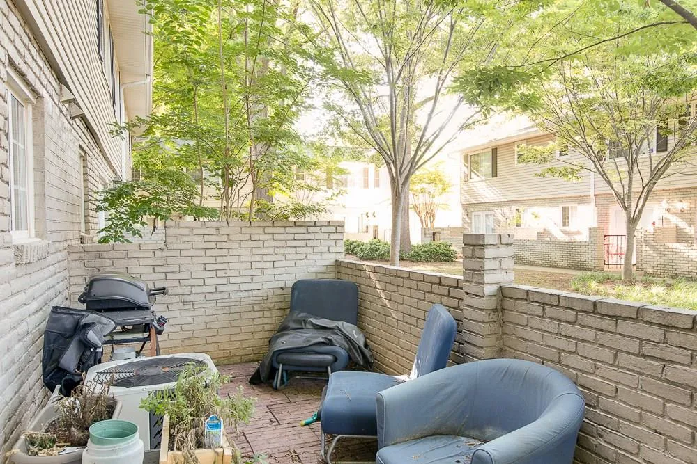 6940 Roswell Road Unit 20d, Atlanta, Georgia 30328, 2 Bedrooms Bedrooms, ,1 BathroomBathrooms,Residential,Sold,6940 Roswell Road Unit 20d,5709530
