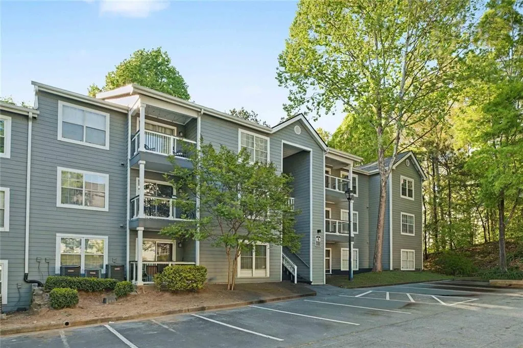 5307 Santa Fe, Sandy Springs, Georgia 30350, 3 Bedrooms Bedrooms, ,2 BathroomsBathrooms,Residential,For Sale,5307 Santa Fe,7753466
