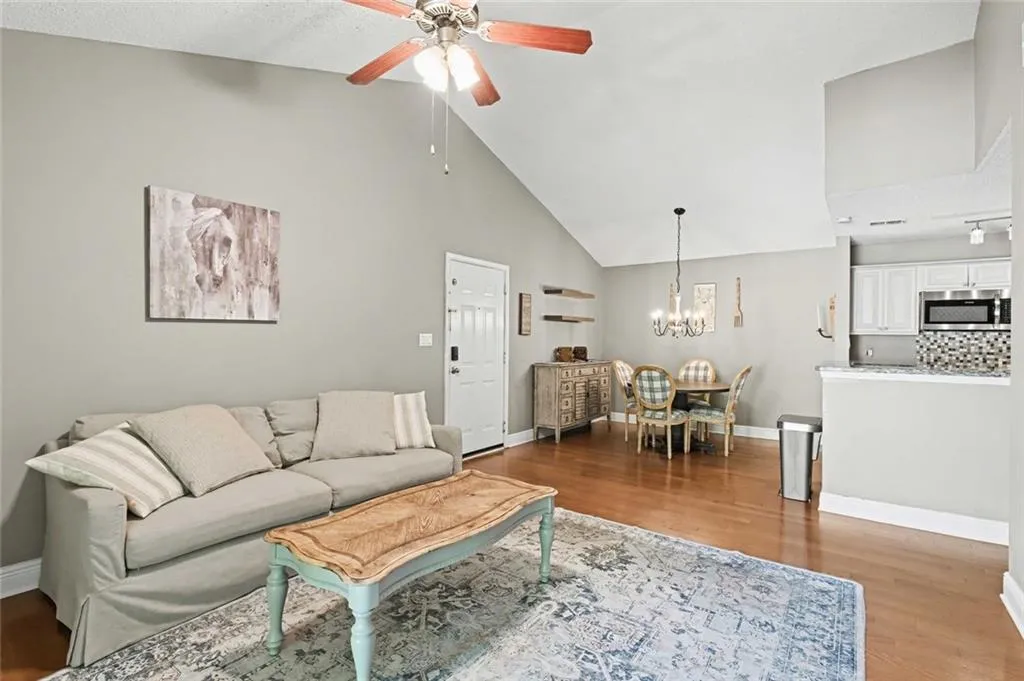 5307 Santa Fe, Sandy Springs, Georgia 30350, 3 Bedrooms Bedrooms, ,2 BathroomsBathrooms,Residential,For Sale,5307 Santa Fe,7753466