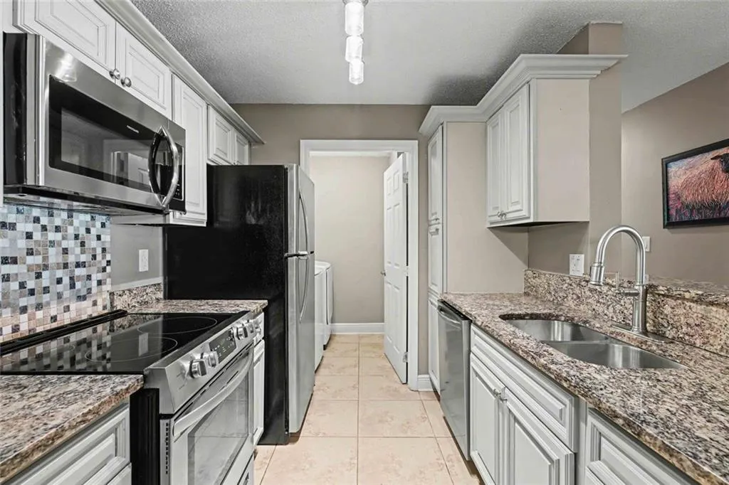 5307 Santa Fe, Sandy Springs, Georgia 30350, 3 Bedrooms Bedrooms, ,2 BathroomsBathrooms,Residential,For Sale,5307 Santa Fe,7753466