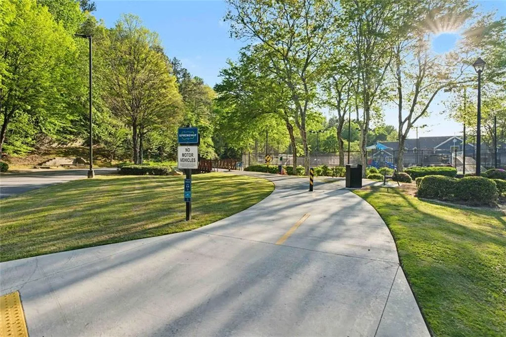 5307 Santa Fe, Sandy Springs, Georgia 30350, 3 Bedrooms Bedrooms, ,2 BathroomsBathrooms,Residential,For Sale,5307 Santa Fe,7753466