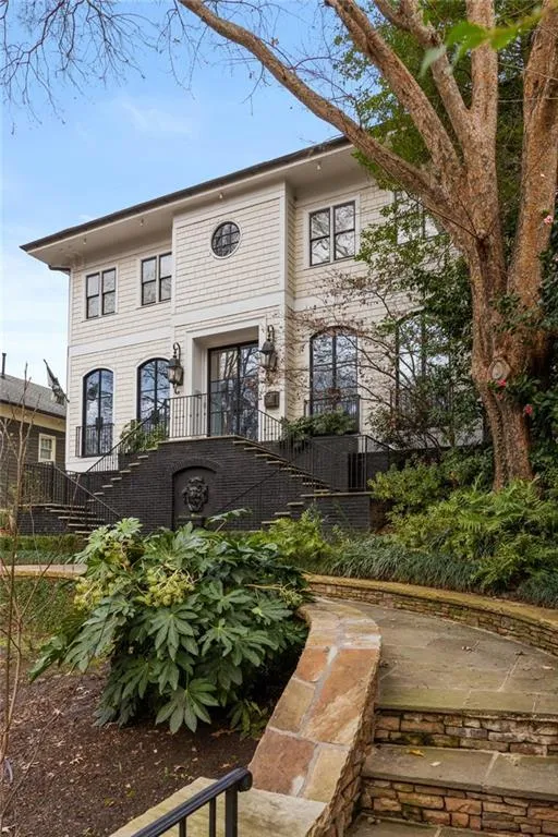 21 Barksdale Drive Ne, Atlanta, Georgia 30309, 4 Bedrooms Bedrooms, 0 ,4 BathroomsBathrooms,Residential,For Sale,21 Barksdale Drive Ne,7701949