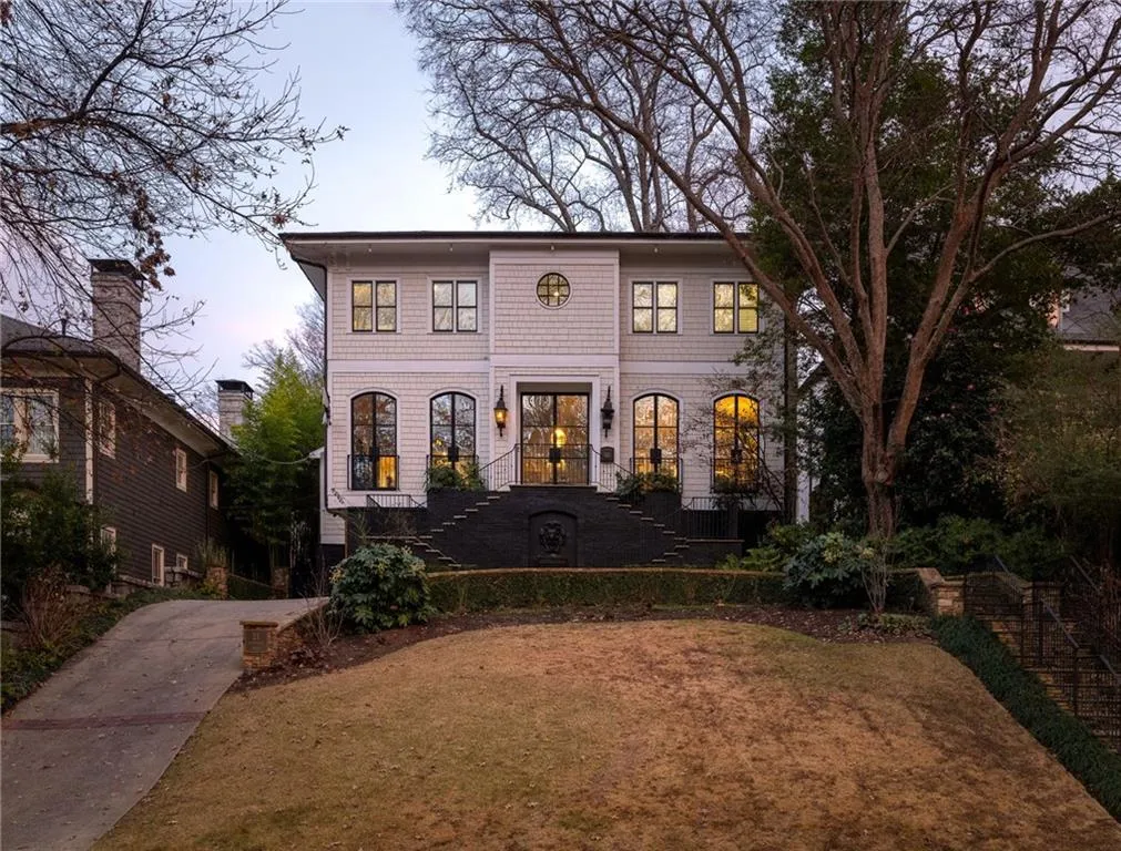 21 Barksdale Drive Ne, Atlanta, Georgia 30309, 4 Bedrooms Bedrooms, 0 ,4 BathroomsBathrooms,Residential,For Sale,21 Barksdale Drive Ne,7701949
