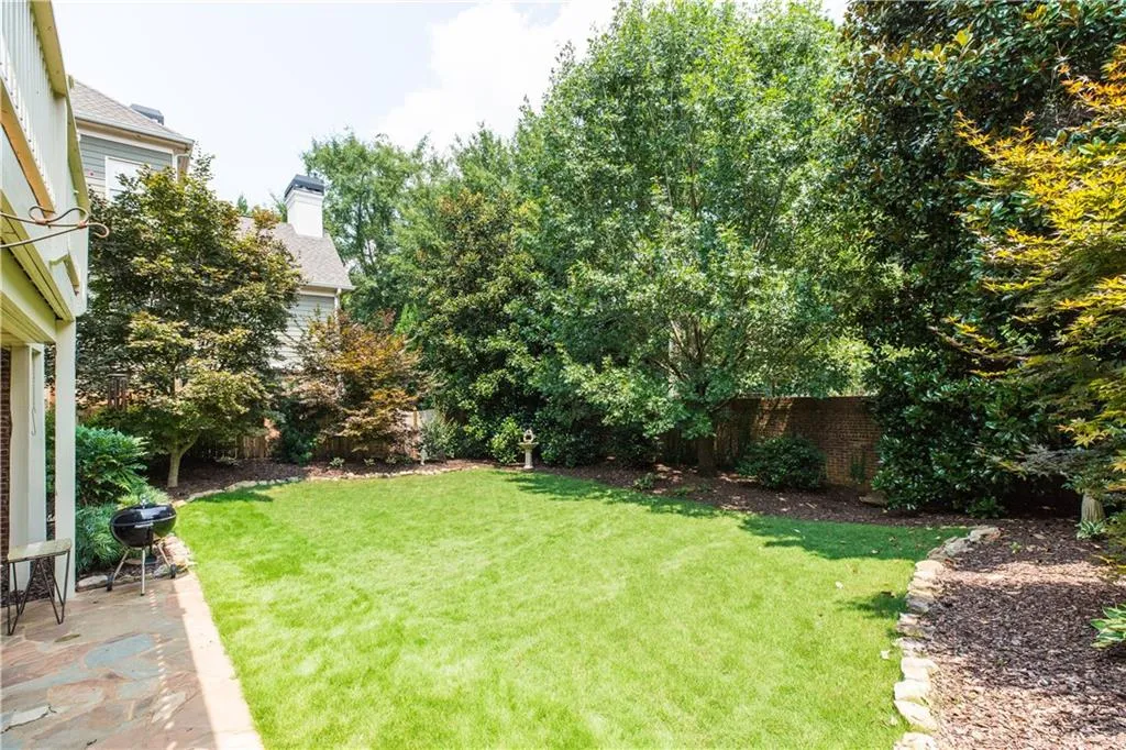 175 Windsor Cove, Atlanta, Georgia 30328, 5 Bedrooms Bedrooms, ,4 BathroomsBathrooms,Residential,Sold,175 Windsor Cove,6053965