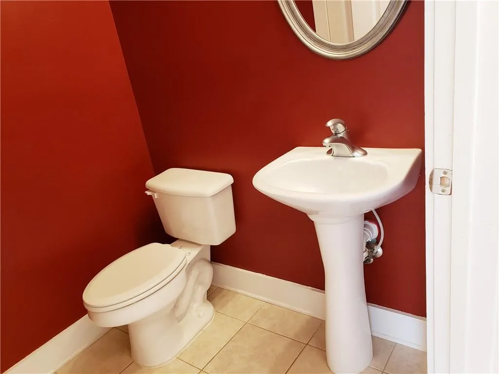 799 Hammond Drive Unit #404, Sandy Springs, Georgia 30328, 2 Bedrooms Bedrooms, ,2 BathroomsBathrooms,Residential,Sold,799 Hammond Drive Unit #404,6918639