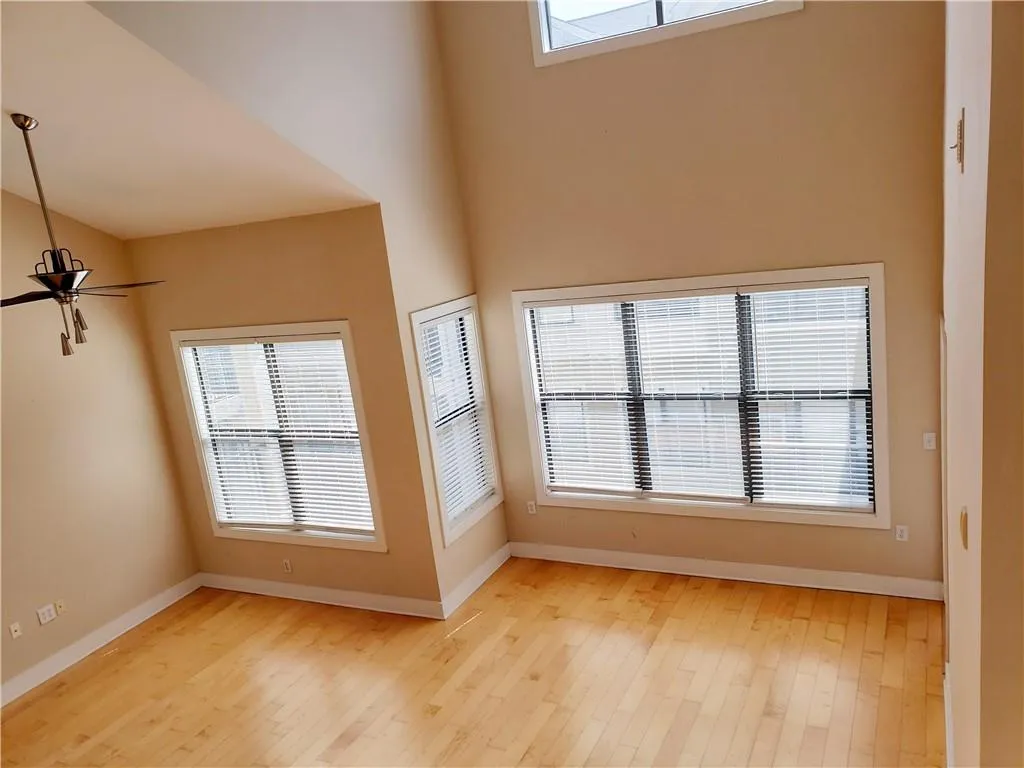 799 Hammond Drive Unit #404, Sandy Springs, Georgia 30328, 2 Bedrooms Bedrooms, ,2 BathroomsBathrooms,Residential,Sold,799 Hammond Drive Unit #404,6918639