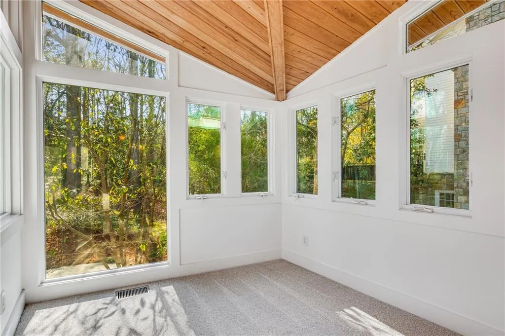 6405 Long Island Drive Nw, Sandy Springs, Georgia 30328, 4 Bedrooms Bedrooms, ,2 BathroomsBathrooms,Residential,Sold,6405 Long Island Drive Nw,7157744