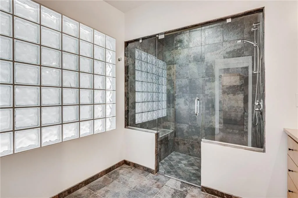 6405 Long Island Drive Nw, Sandy Springs, Georgia 30328, 4 Bedrooms Bedrooms, ,2 BathroomsBathrooms,Residential,Sold,6405 Long Island Drive Nw,7157744