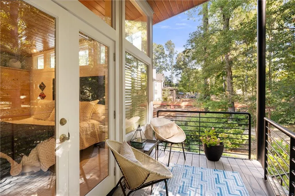 6405 Long Island Drive Nw, Sandy Springs, Georgia 30328, 4 Bedrooms Bedrooms, ,2 BathroomsBathrooms,Residential,Sold,6405 Long Island Drive Nw,7157744