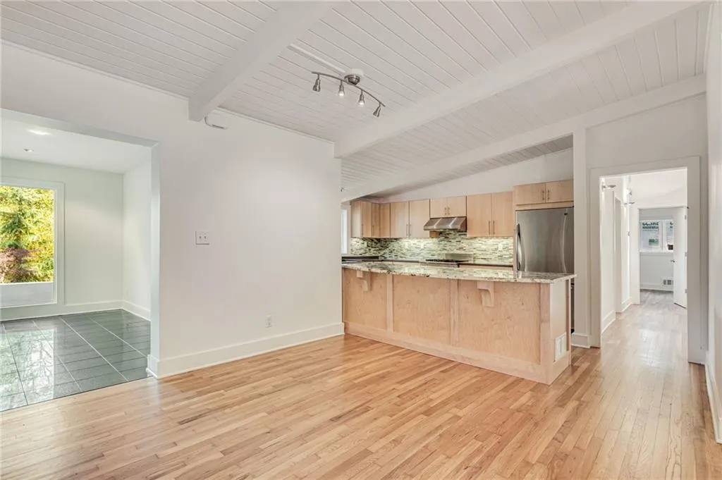 6405 Long Island Drive Nw, Sandy Springs, Georgia 30328, 4 Bedrooms Bedrooms, ,2 BathroomsBathrooms,Residential,Sold,6405 Long Island Drive Nw,7157744