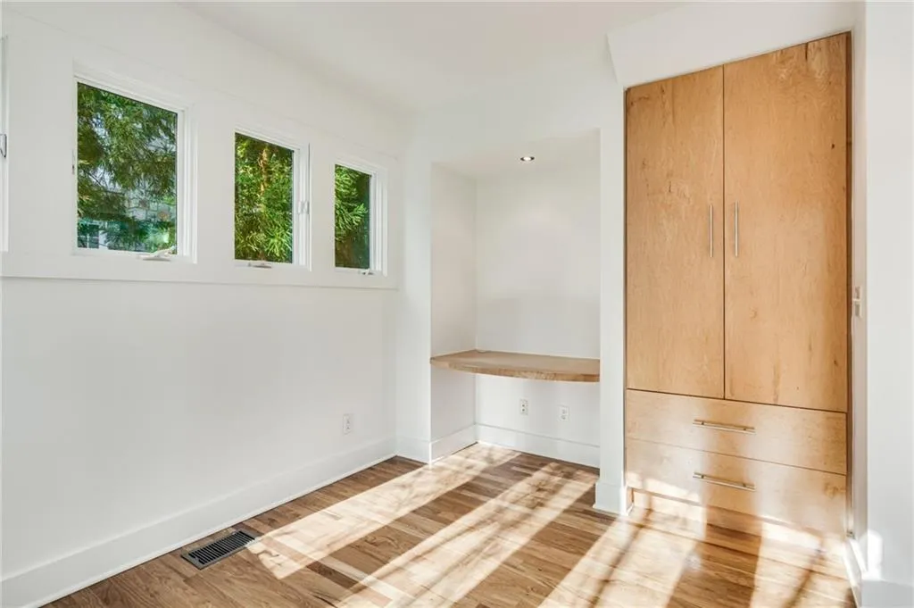 6405 Long Island Drive Nw, Sandy Springs, Georgia 30328, 4 Bedrooms Bedrooms, ,2 BathroomsBathrooms,Residential,Sold,6405 Long Island Drive Nw,7157744