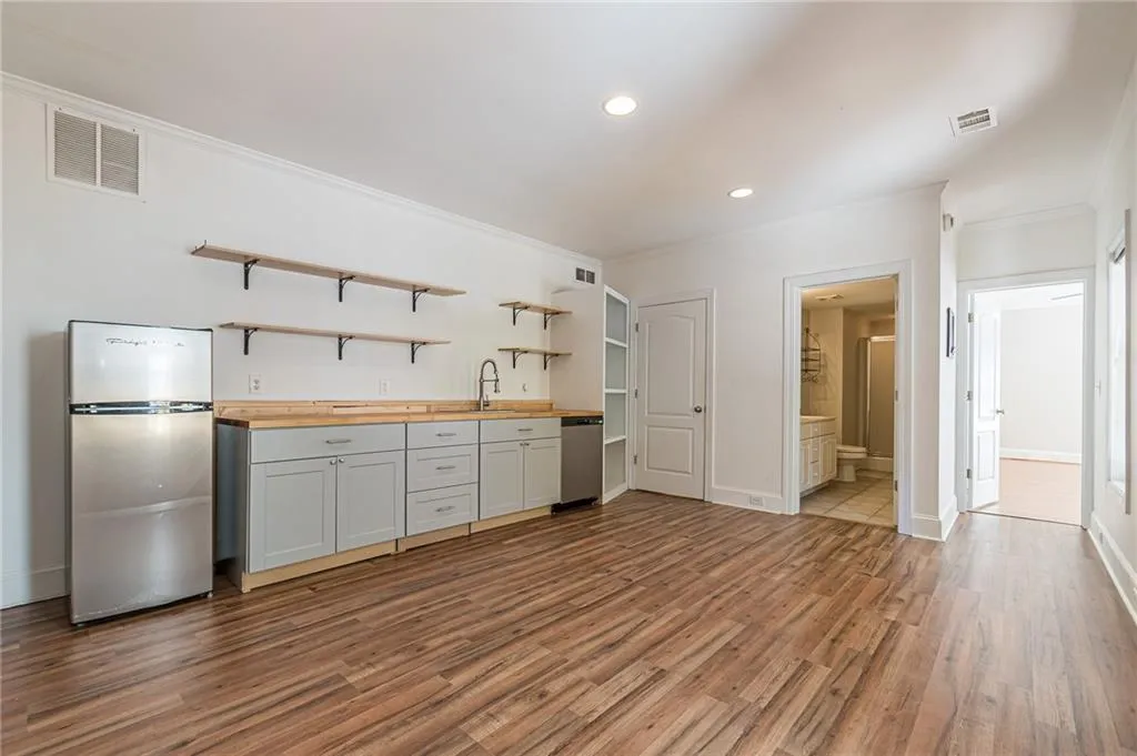 6370 River Chase Circle, Sandy Springs, Georgia 30328, 6 Bedrooms Bedrooms, ,7 BathroomsBathrooms,Residential,Sold,6370 River Chase Circle,7372452