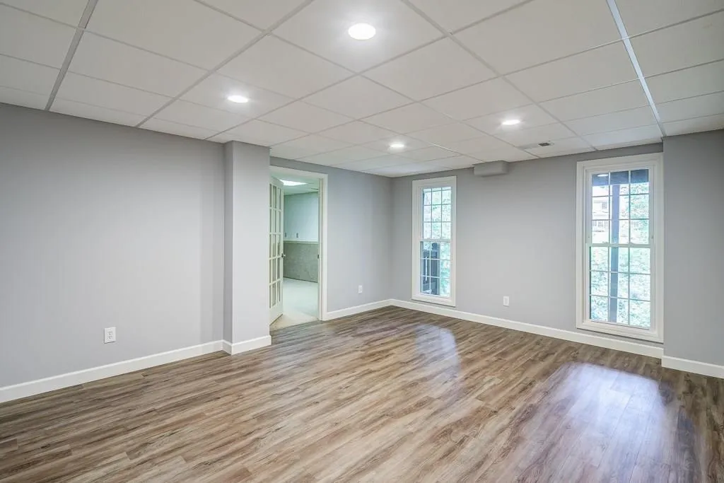 440 Glenmont Court, Sandy Springs, Georgia 30350, 5 Bedrooms Bedrooms, ,4 BathroomsBathrooms,Residential,Sold,440 Glenmont Court,6070998