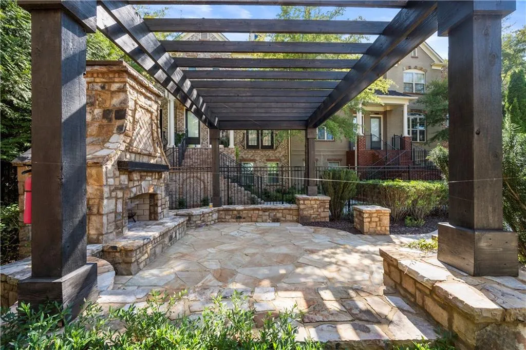 204 Alderwood Point, Atlanta, Georgia 30328, 3 Bedrooms Bedrooms, ,3 BathroomsBathrooms,Residential,Sold,204 Alderwood Point,7472622 204 Alderwood Point, Atlanta, Georgia 30328, 3 Bedrooms Bedrooms, ,3 BathroomsBathrooms,Residential,Sold,204 Alderwood Point,7472622