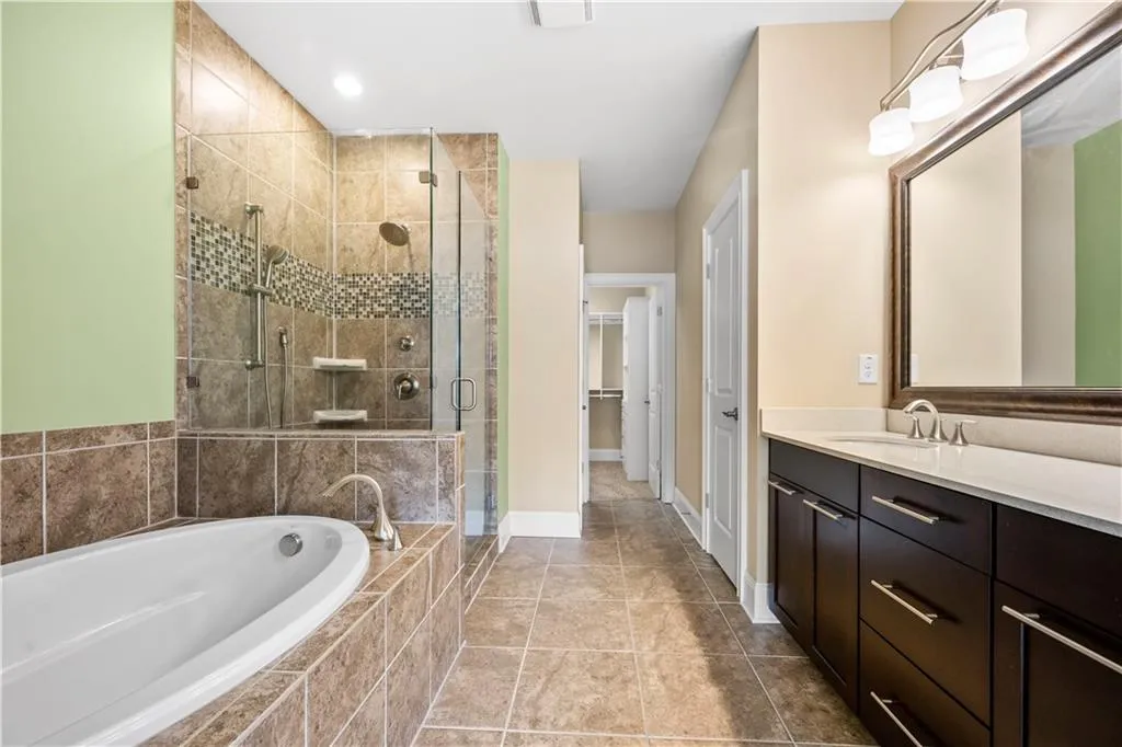 204 Alderwood Point, Atlanta, Georgia 30328, 3 Bedrooms Bedrooms, ,3 BathroomsBathrooms,Residential,Sold,204 Alderwood Point,7472622 204 Alderwood Point, Atlanta, Georgia 30328, 3 Bedrooms Bedrooms, ,3 BathroomsBathrooms,Residential,Sold,204 Alderwood Point,7472622