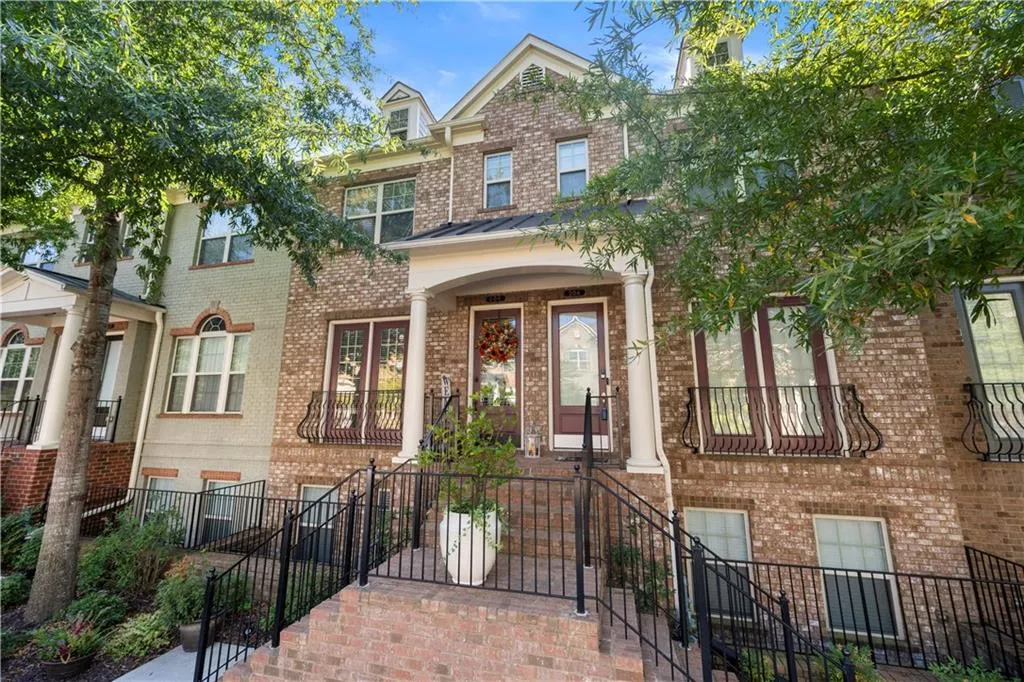 204 Alderwood Point, Atlanta, Georgia 30328, 3 Bedrooms Bedrooms, ,3 BathroomsBathrooms,Residential,Sold,204 Alderwood Point,7472622 204 Alderwood Point, Atlanta, Georgia 30328, 3 Bedrooms Bedrooms, ,3 BathroomsBathrooms,Residential,Sold,204 Alderwood Point,7472622