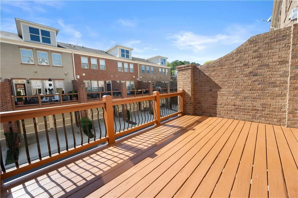 204 Alderwood Point, Atlanta, Georgia 30328, 3 Bedrooms Bedrooms, ,3 BathroomsBathrooms,Residential,Sold,204 Alderwood Point,7472622 204 Alderwood Point, Atlanta, Georgia 30328, 3 Bedrooms Bedrooms, ,3 BathroomsBathrooms,Residential,Sold,204 Alderwood Point,7472622