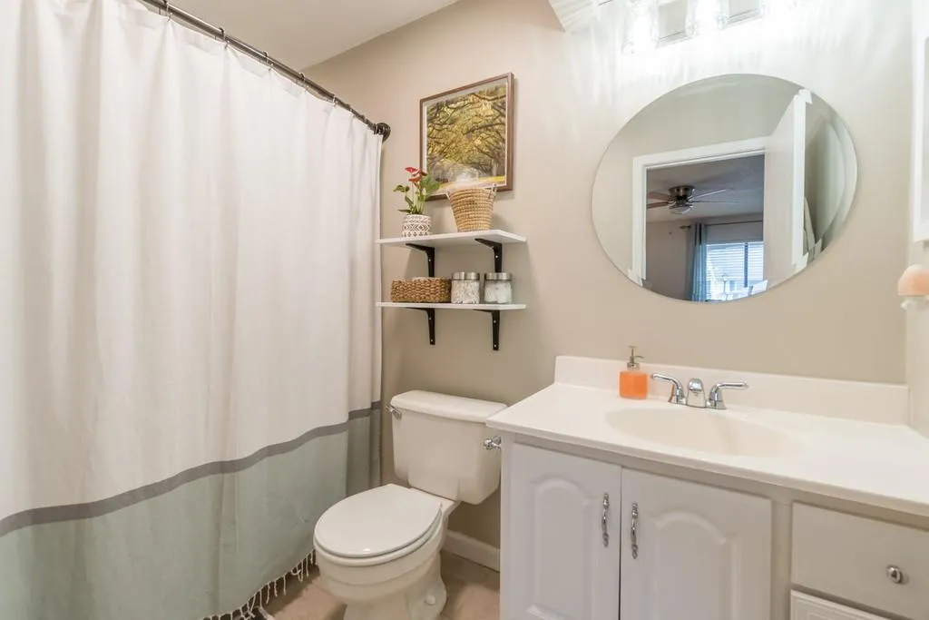 1207 Wingate Way, Sandy Springs, Georgia 30350, 2 Bedrooms Bedrooms, ,2 BathroomsBathrooms,Residential,Sold,1207 Wingate Way,6857939