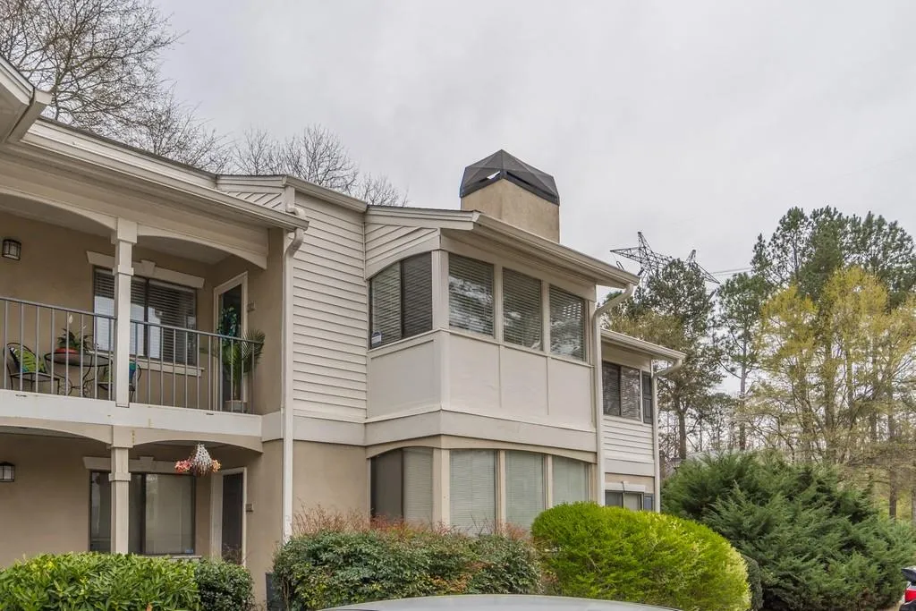 1207 Wingate Way, Sandy Springs, Georgia 30350, 2 Bedrooms Bedrooms, ,2 BathroomsBathrooms,Residential,Sold,1207 Wingate Way,6857939