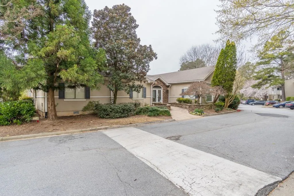1207 Wingate Way, Sandy Springs, Georgia 30350, 2 Bedrooms Bedrooms, ,2 BathroomsBathrooms,Residential,Sold,1207 Wingate Way,6857939