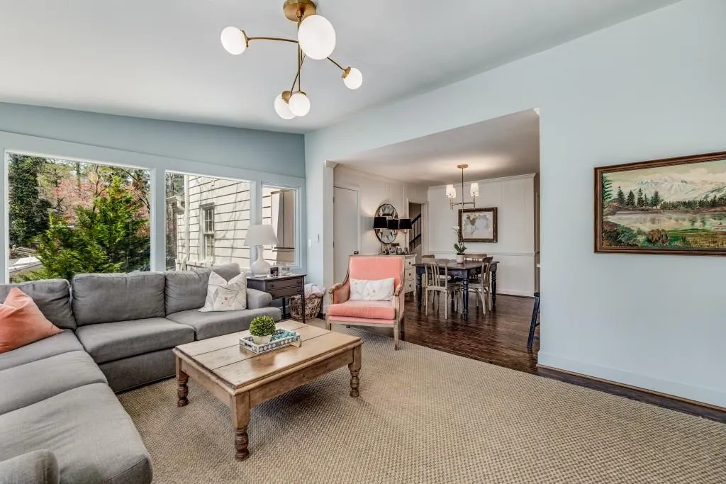 515 Highbrook Drive, Atlanta, Georgia 30342, 4 Bedrooms Bedrooms, ,2 BathroomsBathrooms,Residential,Sold,515 Highbrook Drive,7021253
