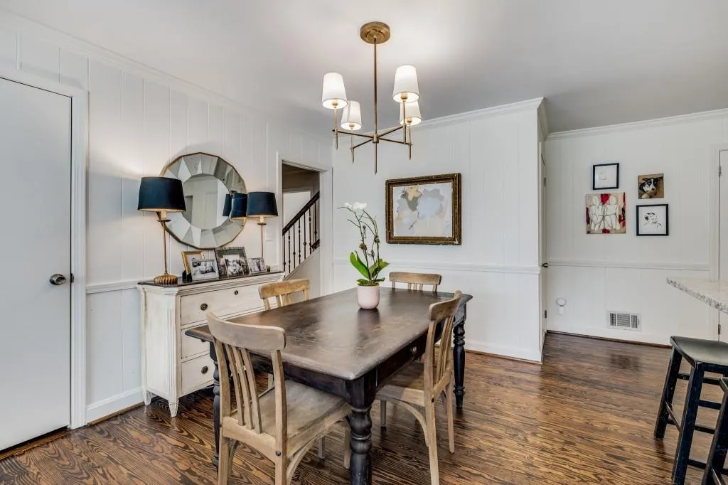 515 Highbrook Drive, Atlanta, Georgia 30342, 4 Bedrooms Bedrooms, ,2 BathroomsBathrooms,Residential,Sold,515 Highbrook Drive,7021253