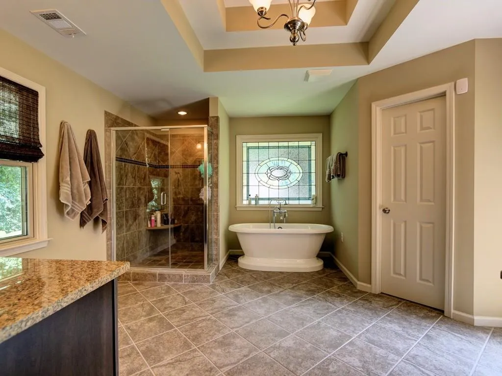 500 Riverside Parkway, Sandy Springs, Georgia 30328, 5 Bedrooms Bedrooms, ,4 BathroomsBathrooms,Residential,Sold,500 Riverside Parkway,5633092