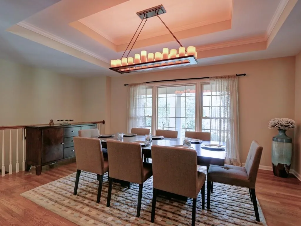 500 Riverside Parkway, Sandy Springs, Georgia 30328, 5 Bedrooms Bedrooms, ,4 BathroomsBathrooms,Residential,Sold,500 Riverside Parkway,5633092