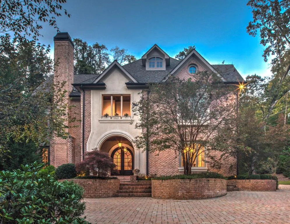 765 Crest Valley Drive, Atlanta, Georgia 30327, 5 Bedrooms Bedrooms, ,5 BathroomsBathrooms,Residential,Sold,765 Crest Valley Drive,5926912