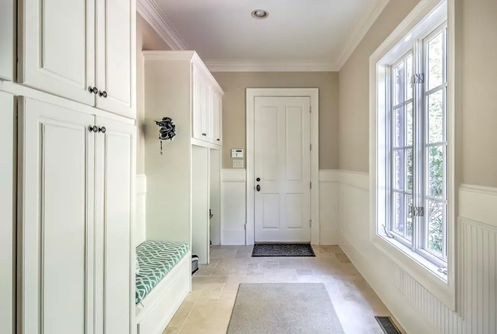 765 Crest Valley Drive, Atlanta, Georgia 30327, 5 Bedrooms Bedrooms, ,5 BathroomsBathrooms,Residential,Sold,765 Crest Valley Drive,5926912