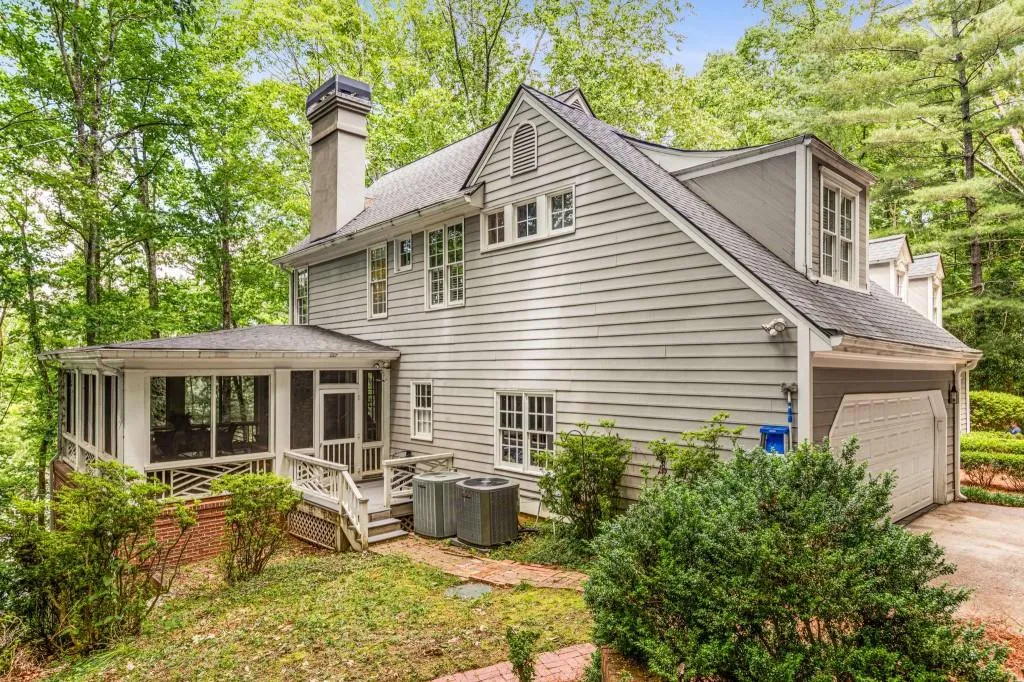 130 River Landing Ne, Sandy Springs, Georgia 30350, 5 Bedrooms Bedrooms, ,4 BathroomsBathrooms,Residential,Sold,130 River Landing Ne,7577155