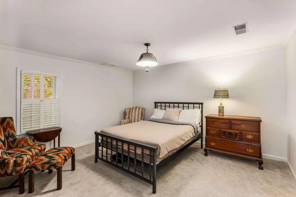 130 River Landing Ne, Sandy Springs, Georgia 30350, 5 Bedrooms Bedrooms, ,4 BathroomsBathrooms,Residential,Sold,130 River Landing Ne,7577155