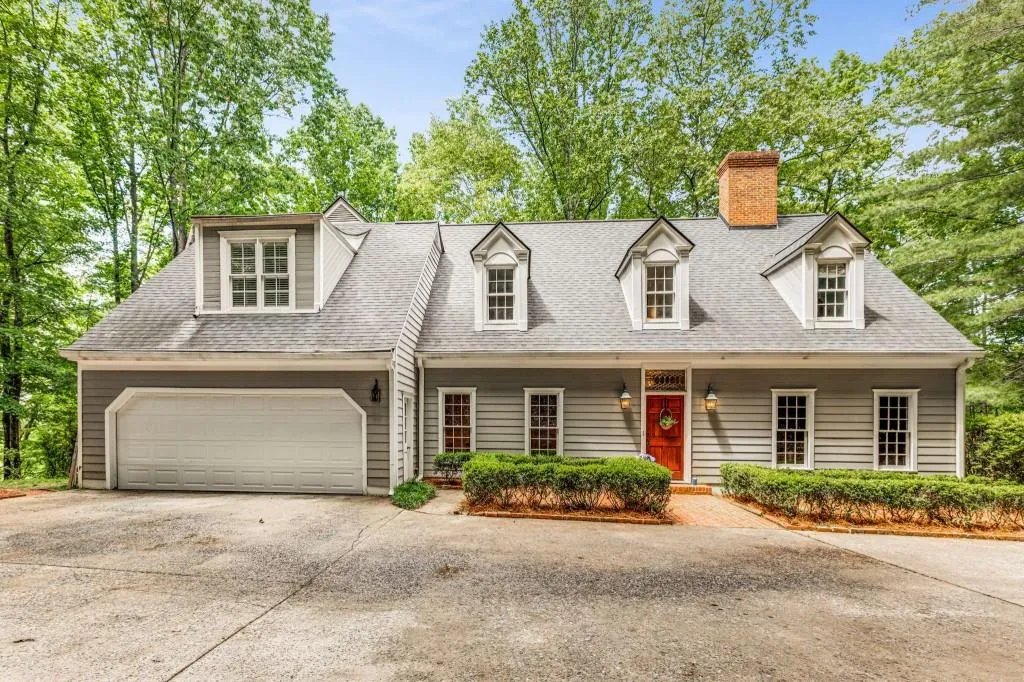 130 River Landing Ne, Sandy Springs, Georgia 30350, 5 Bedrooms Bedrooms, ,4 BathroomsBathrooms,Residential,Sold,130 River Landing Ne,7577155