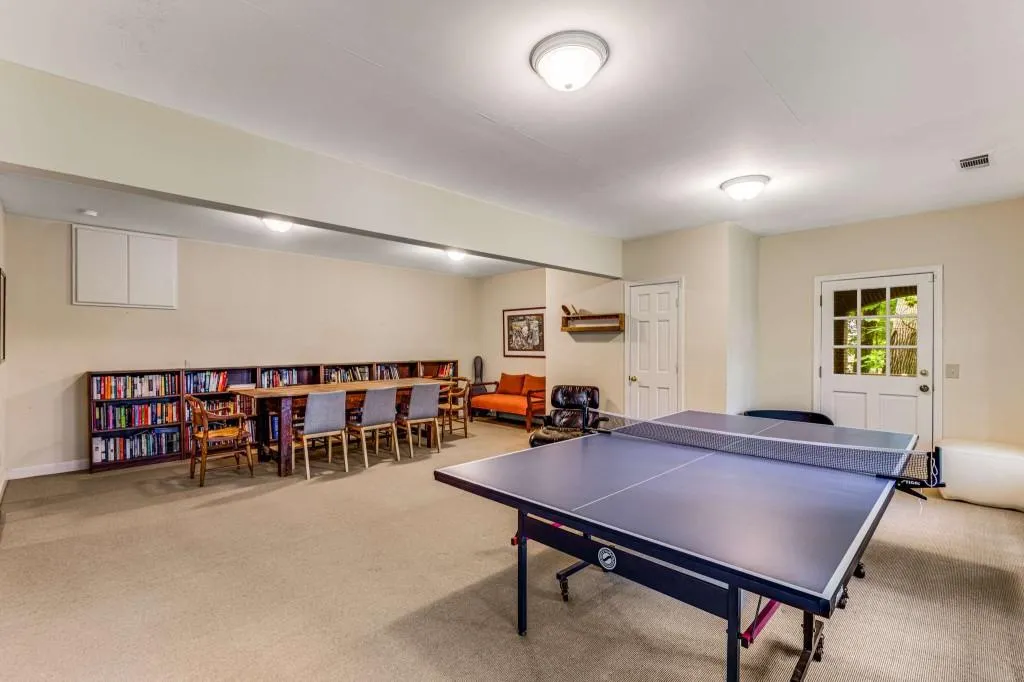 130 River Landing Ne, Sandy Springs, Georgia 30350, 5 Bedrooms Bedrooms, ,4 BathroomsBathrooms,Residential,Sold,130 River Landing Ne,7577155