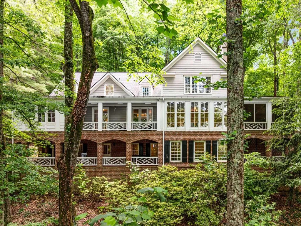 130 River Landing Ne, Sandy Springs, Georgia 30350, 5 Bedrooms Bedrooms, ,4 BathroomsBathrooms,Residential,Sold,130 River Landing Ne,7577155 130 River Landing Ne, Sandy Springs, Georgia 30350, 5 Bedrooms Bedrooms, ,4 BathroomsBathrooms,Residential,Sold,130 River Landing Ne,7577155