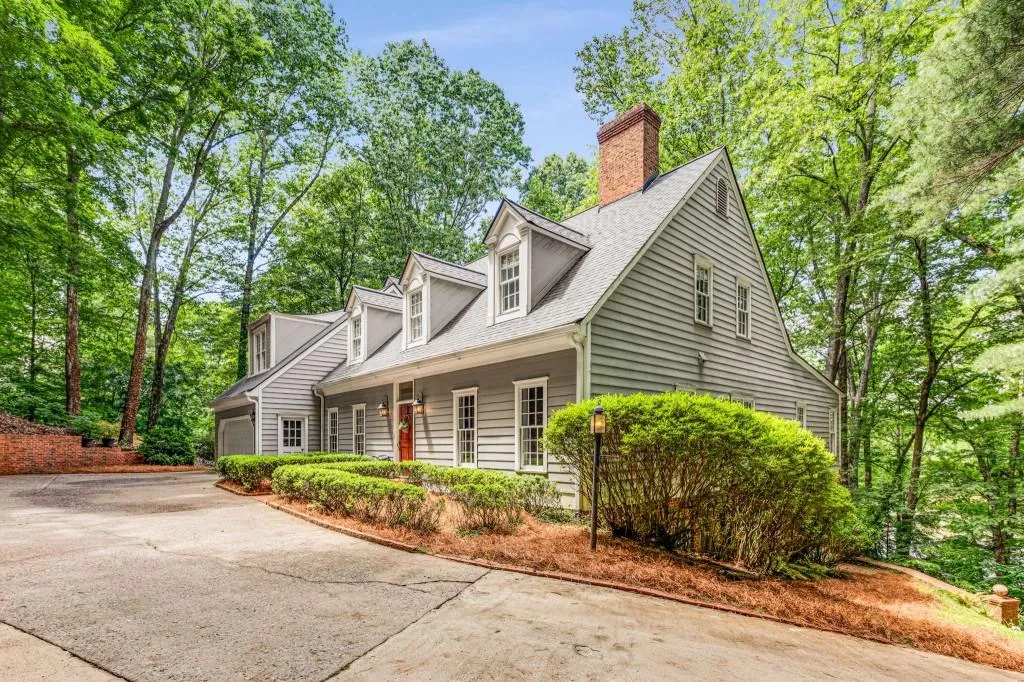 130 River Landing Ne, Sandy Springs, Georgia 30350, 5 Bedrooms Bedrooms, ,4 BathroomsBathrooms,Residential,Sold,130 River Landing Ne,7577155