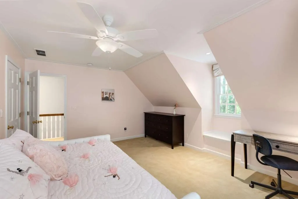 130 River Landing Ne, Sandy Springs, Georgia 30350, 5 Bedrooms Bedrooms, ,4 BathroomsBathrooms,Residential,Sold,130 River Landing Ne,7577155