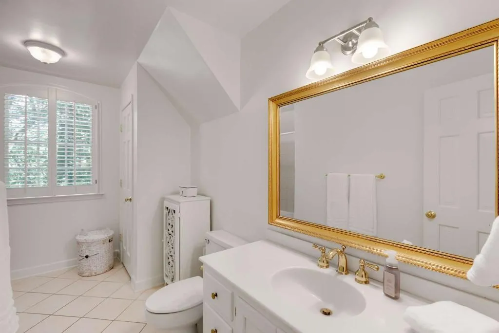 130 River Landing Ne, Sandy Springs, Georgia 30350, 5 Bedrooms Bedrooms, ,4 BathroomsBathrooms,Residential,Sold,130 River Landing Ne,7577155