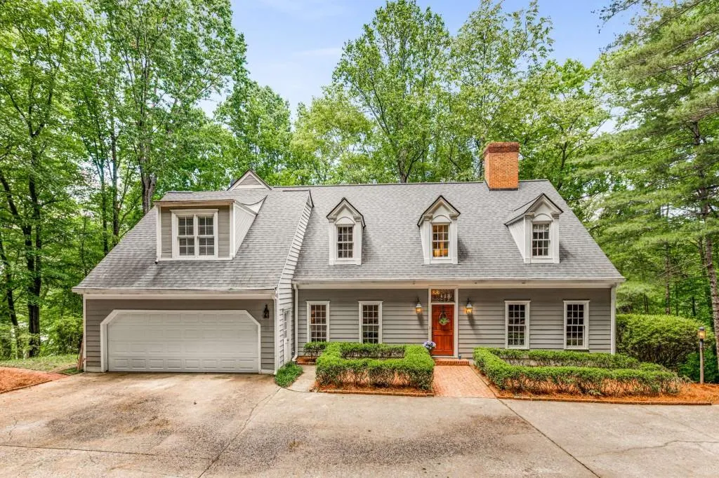 130 River Landing Ne, Sandy Springs, Georgia 30350, 5 Bedrooms Bedrooms, ,4 BathroomsBathrooms,Residential,Sold,130 River Landing Ne,7577155