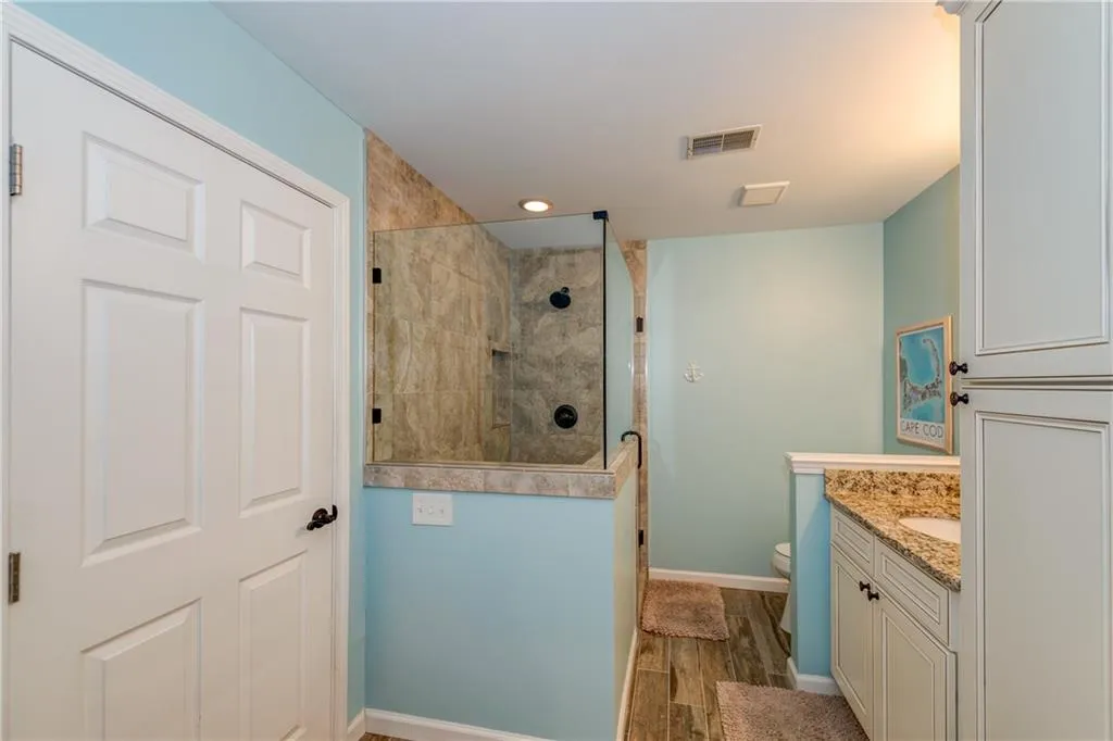 322 The Chace, Sandy Springs, Georgia 30328, 3 Bedrooms Bedrooms, ,2 BathroomsBathrooms,Residential,Sold,322 The Chace,5896119