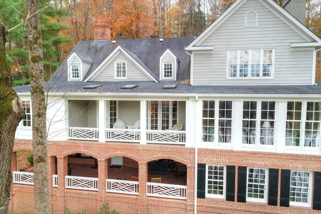 130 River Landing, Sandy Springs, Georgia 30350, 5 Bedrooms Bedrooms, ,4 BathroomsBathrooms,Residential,Sold,130 River Landing,6562223