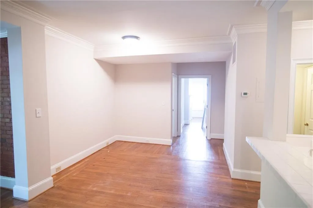 2840 Peachtree Road Nw Unit 302, Atlanta, Georgia 30305, 2 Bedrooms Bedrooms, ,2 BathroomsBathrooms,Residential,Sold,2840 Peachtree Road Nw Unit 302,5684175